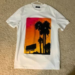 Lightly worn medium graphic tee from bershka